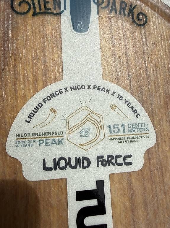 Surfboards & Schwimmbrette: Liquid Force 2025 Peak 151cm Wakeboard, inkl. Bindung Gr. 45 – Gebraucht aus Tagelswangen von Mantii 4