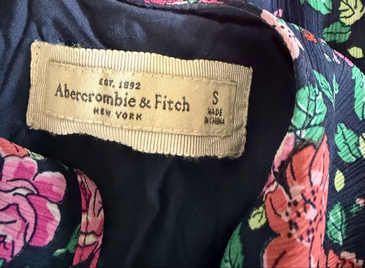 Abercrombie Vestiti: Abito Abercrombie fiori  – Usato da Muzzano venduto da nat_x9hf 2