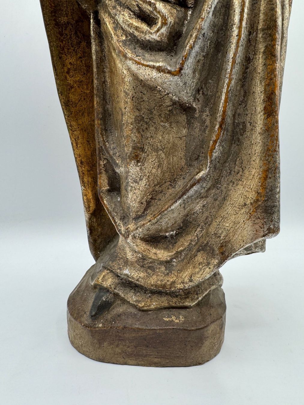 Figuren: Madonna mit Kind, Holzfigur, antike – Gebraucht aus Sachseln von BONATI01 3