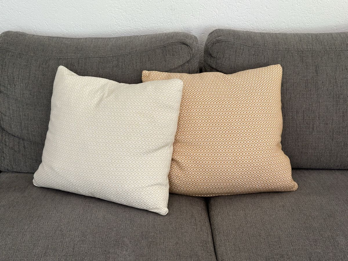 Cuscini: Zierkissen 8er Set – Usato da Gockhausen venduto da hlbmccullough