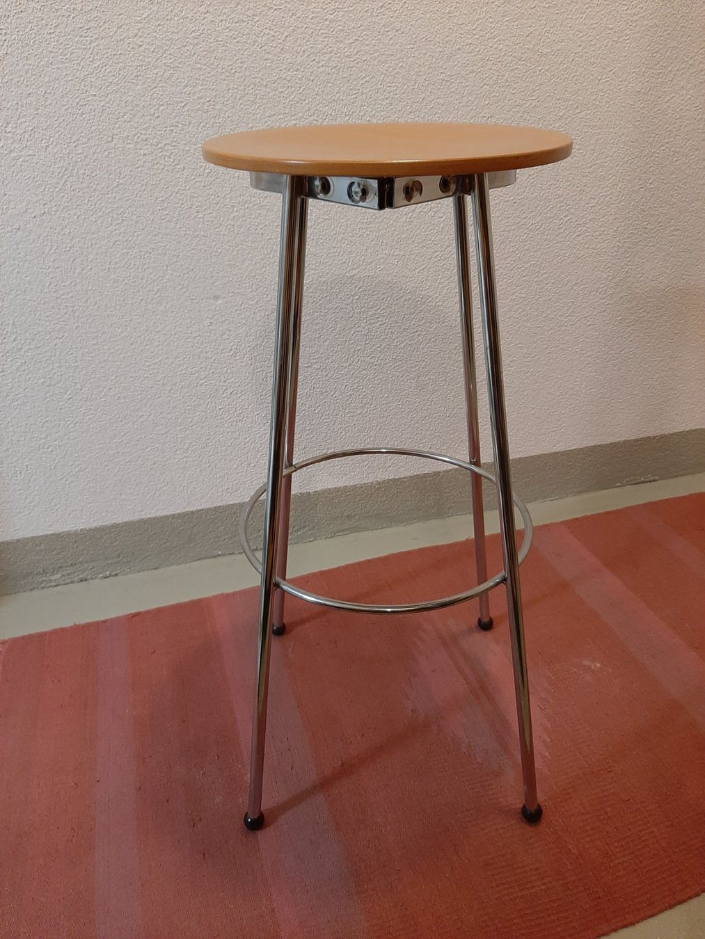 Hocker: 2 Barhocker - Metall + Holz – Gebraucht aus Niederhasli von pri_62hf 5