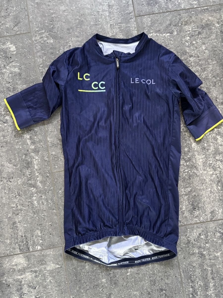 Canottiere & Pantaloni: Le Col Cycling Jersey, Size S – Usato da Buchrain venduto da akj48