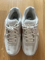 Nike Vomero 5