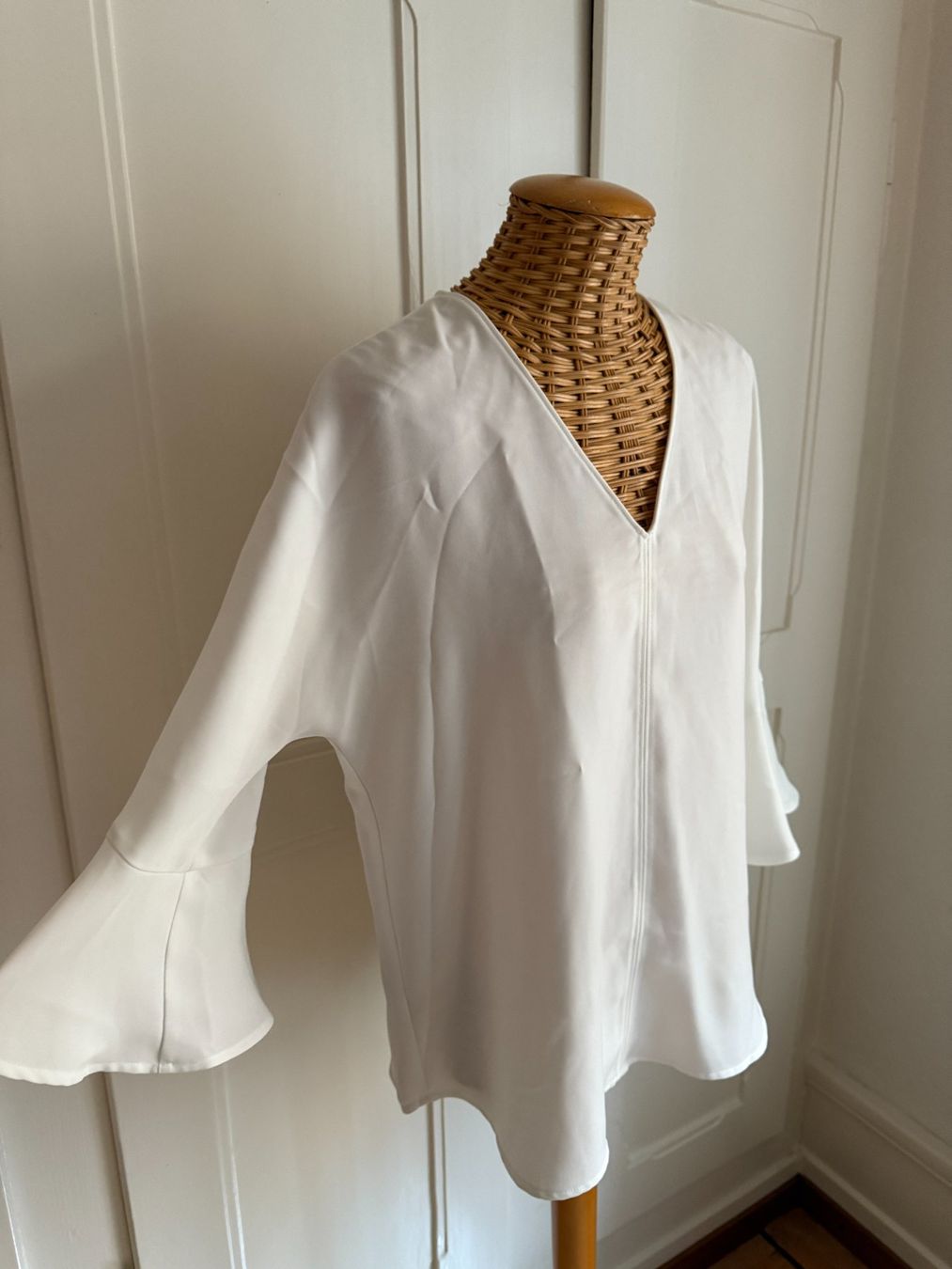 Blusen: PLEIONE - Bluse weiss fliessend S – Gebraucht aus Zürich von Diazaio 1