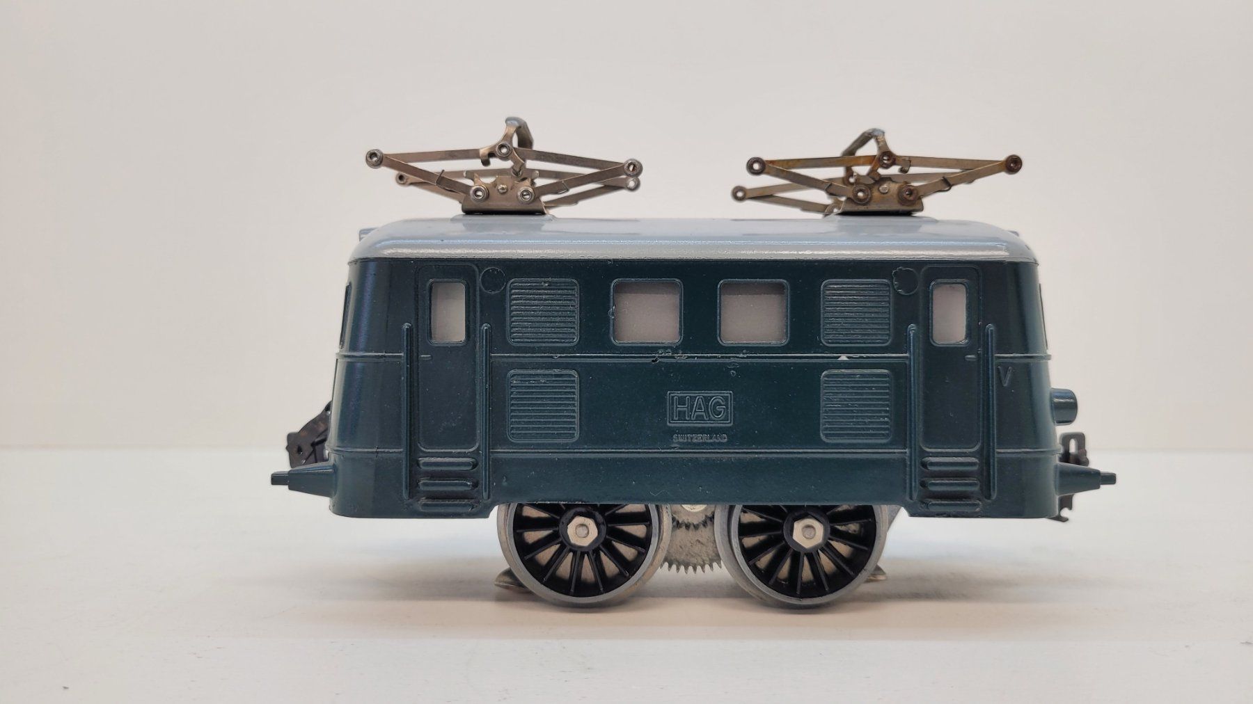 Märklin Modellini di ferrovie: HAG Spur 0 E-Lok RS 510 / geprüft – Usato da Büsserach venduto da ModellbahnDepot