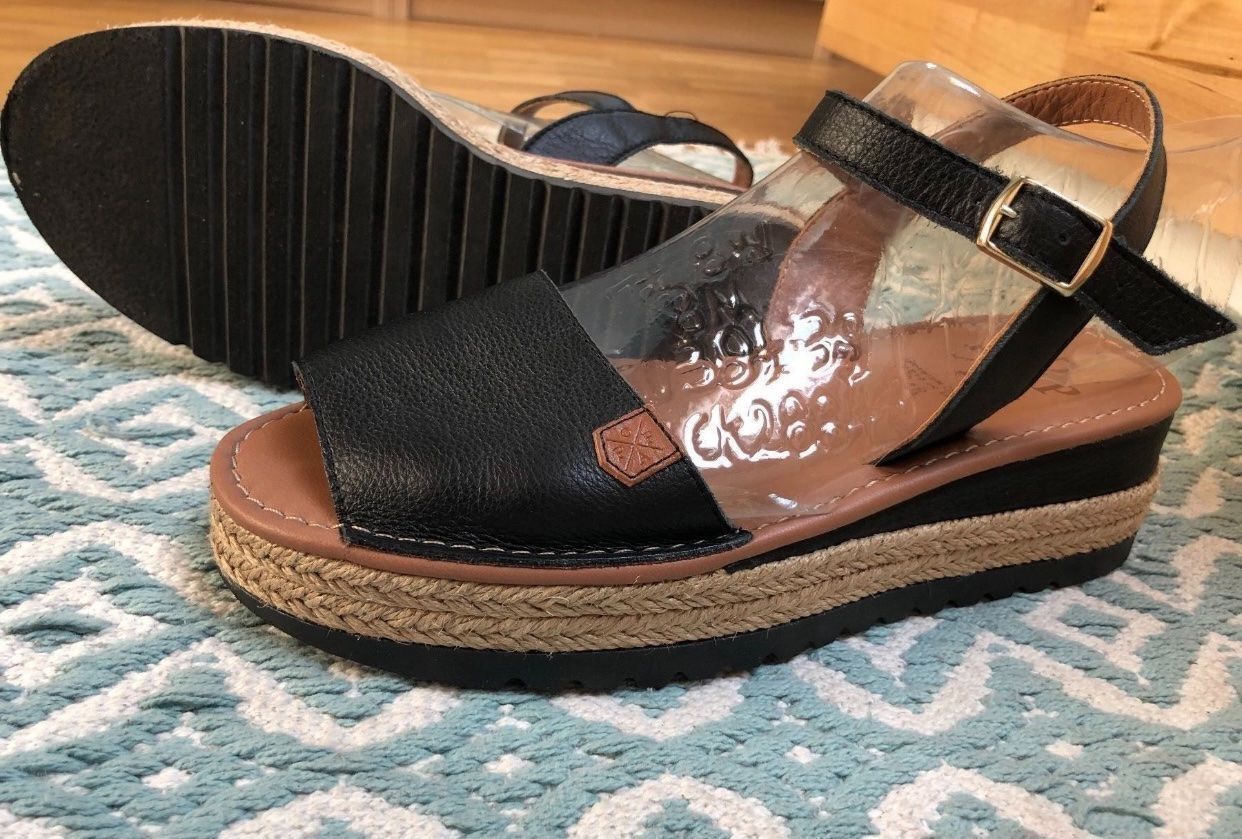 Damenschuhe: Schwarze popa keilsandalen gr 38 – Gebraucht aus Winterthur von EasyRS 2