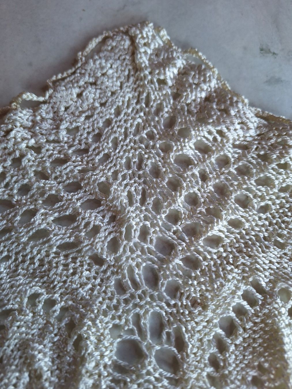Altra biancheria da tavola: GROSSE HANDGEARBEITETE TISCHDECKE 180 CM – Usato da Huttwil venduto da Kunterbuntli 3