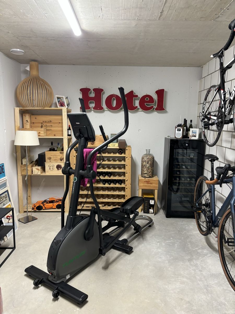 Tunturi Hometrainer: Tunturi C65 Crosstrainer Hometrainer – Gebraucht aus Münchringen von TMxyz