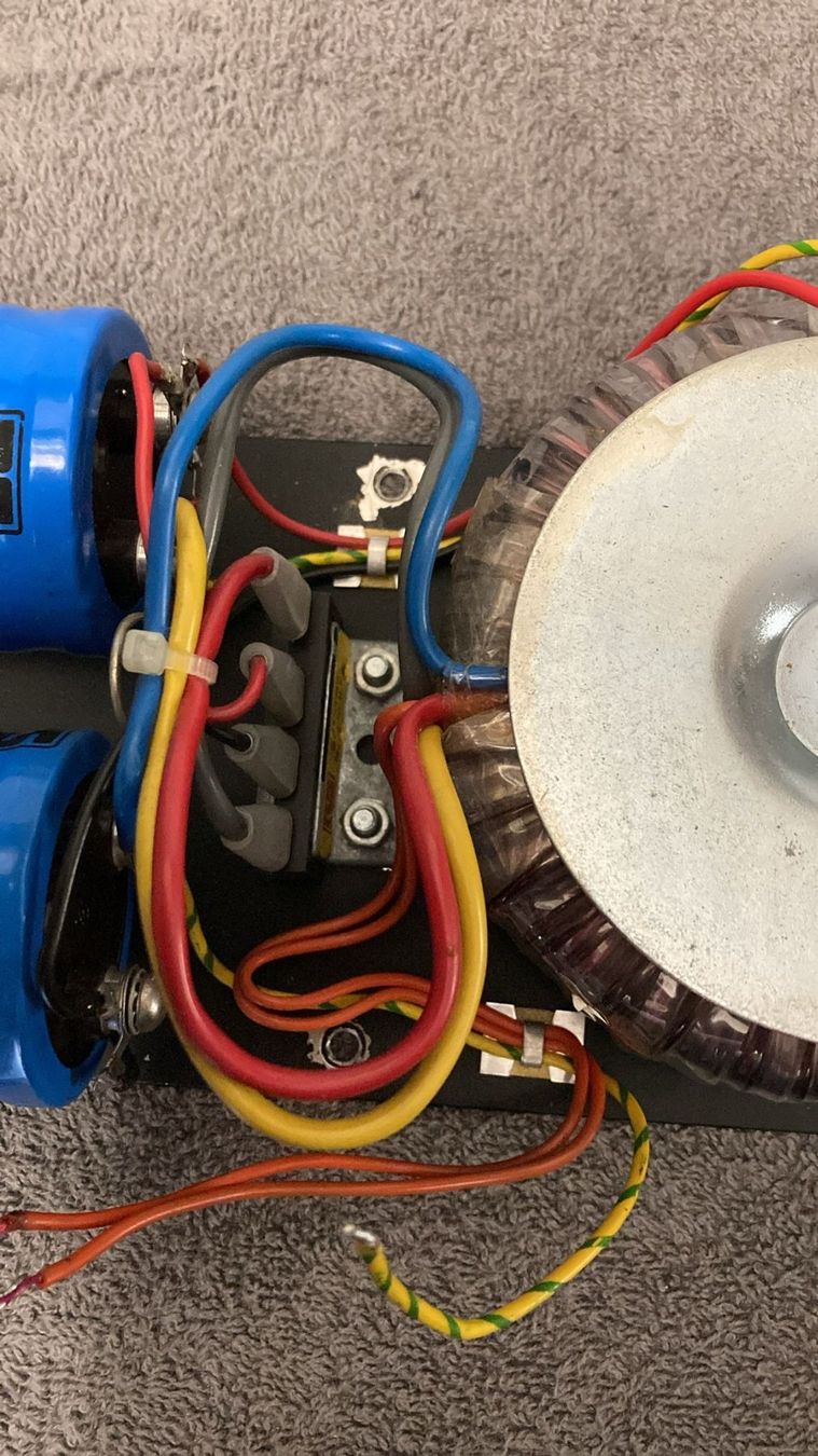 Elektronikbauteile: Netzteil – Gebraucht aus Dietikon von Rima57 2