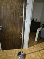 Modern Metal Coat Rack - Stylish Hallway Storage Now!