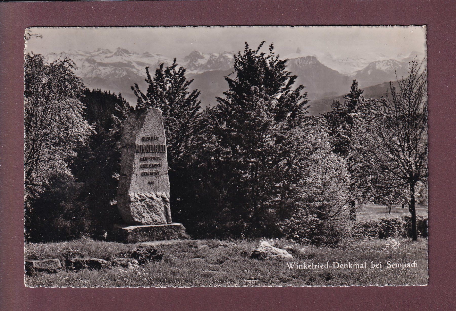 Cartoline postali: WINKELRIED-DENKMAL bei Sempach - 1957 Feldpost – Usato da Pully venduto da nicecards
