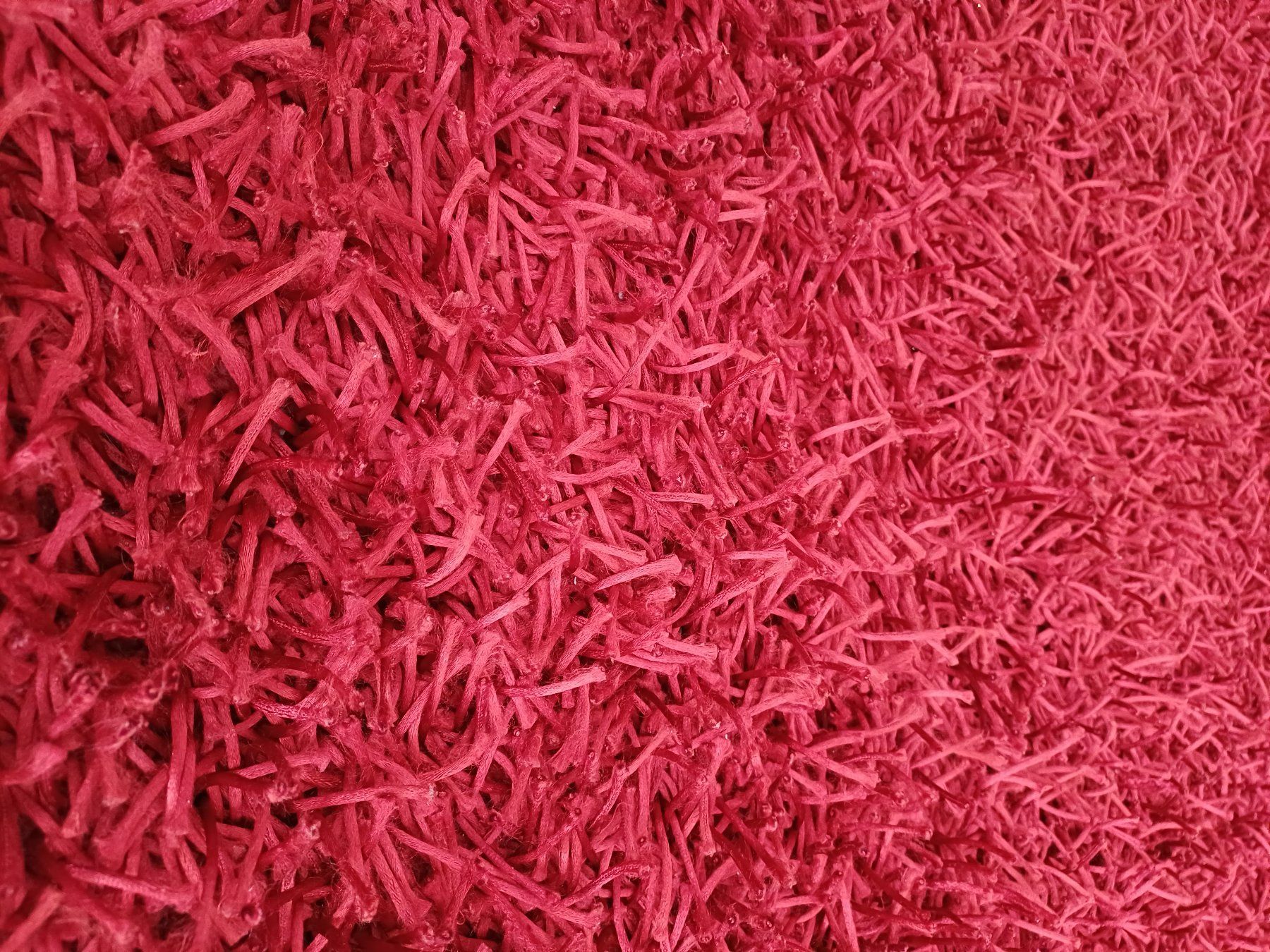 Tappeti: Roter Shaggy Teppich, 148 x 272 – Usato da Oberrohrdorf venduto da BrightCrystal 1