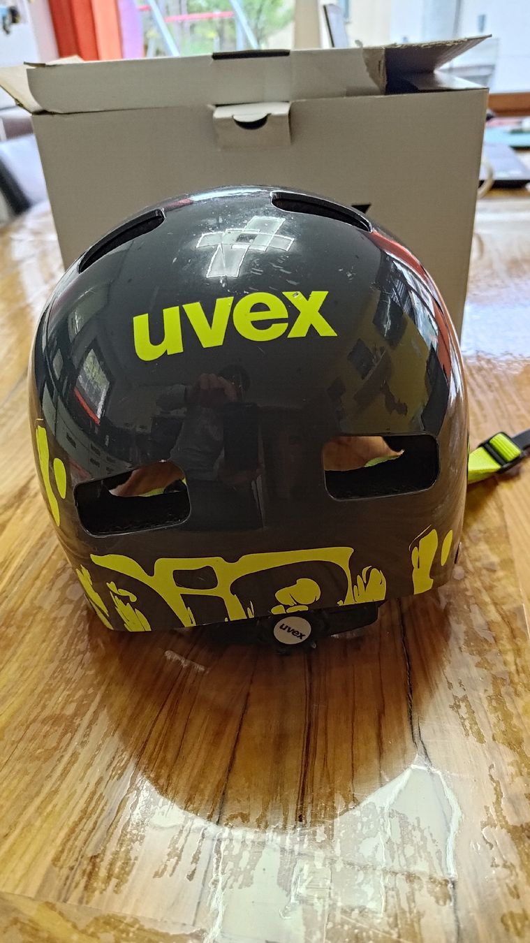 Uvex Caschi: velohelm uvex 51/55 – Usato da Poschiavo venduto da Linuzzo80 3