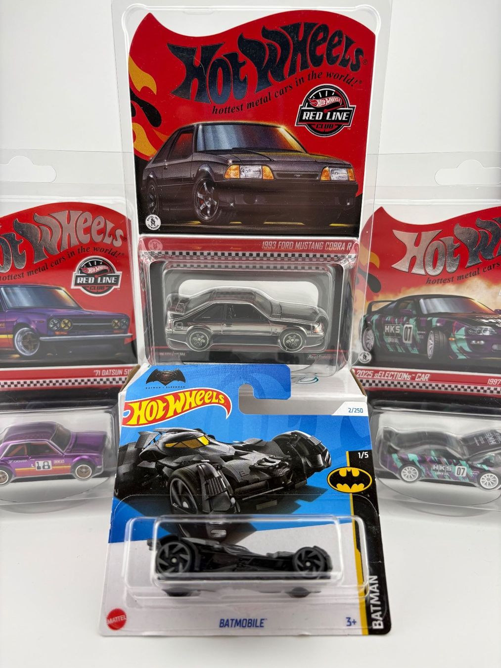 Hot Wheels Modellini d'auto: Hot Wheels Batmobile Batman vs Superman - 2024 - 2/250 – Nuovo e nell'imballaggio originale da Flawil venduto da HeisseReifen