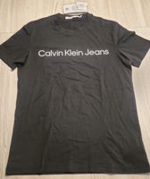 T-Shirt Calvin Klein Jeans - Size XL (Fit L)