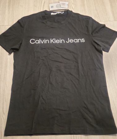 T-Shirt Calvin Klein Jeans - Size XL (Fit L)