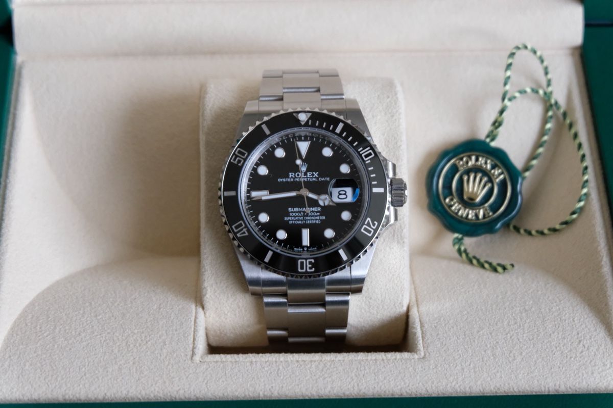 Rolex Orologi: Rolex Submariner date FULL SET 2024 – Usato da Corminboeuf venduto da Dsnilton26 3