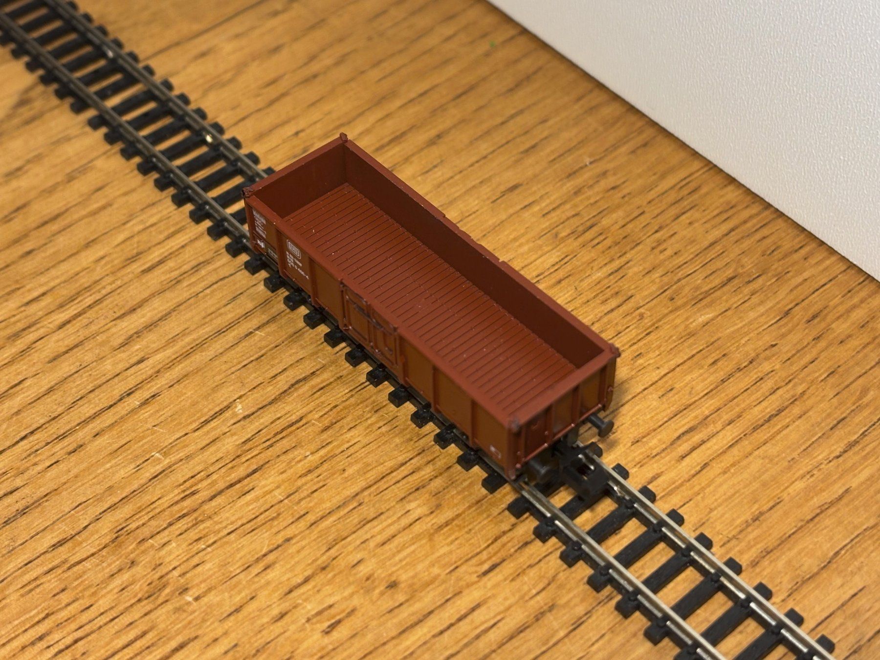 Modellini di ferrovie: *e1353: offener Güterwagen (Spur N) – Usato da Birsfelden venduto da Birs_25 3