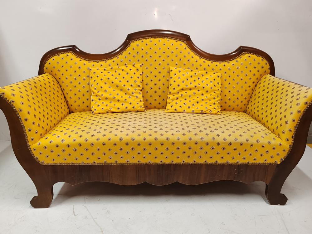 BIEDERMEIER Sofá pequeño de tela By Morelato | design Centro Ricerche MAAM