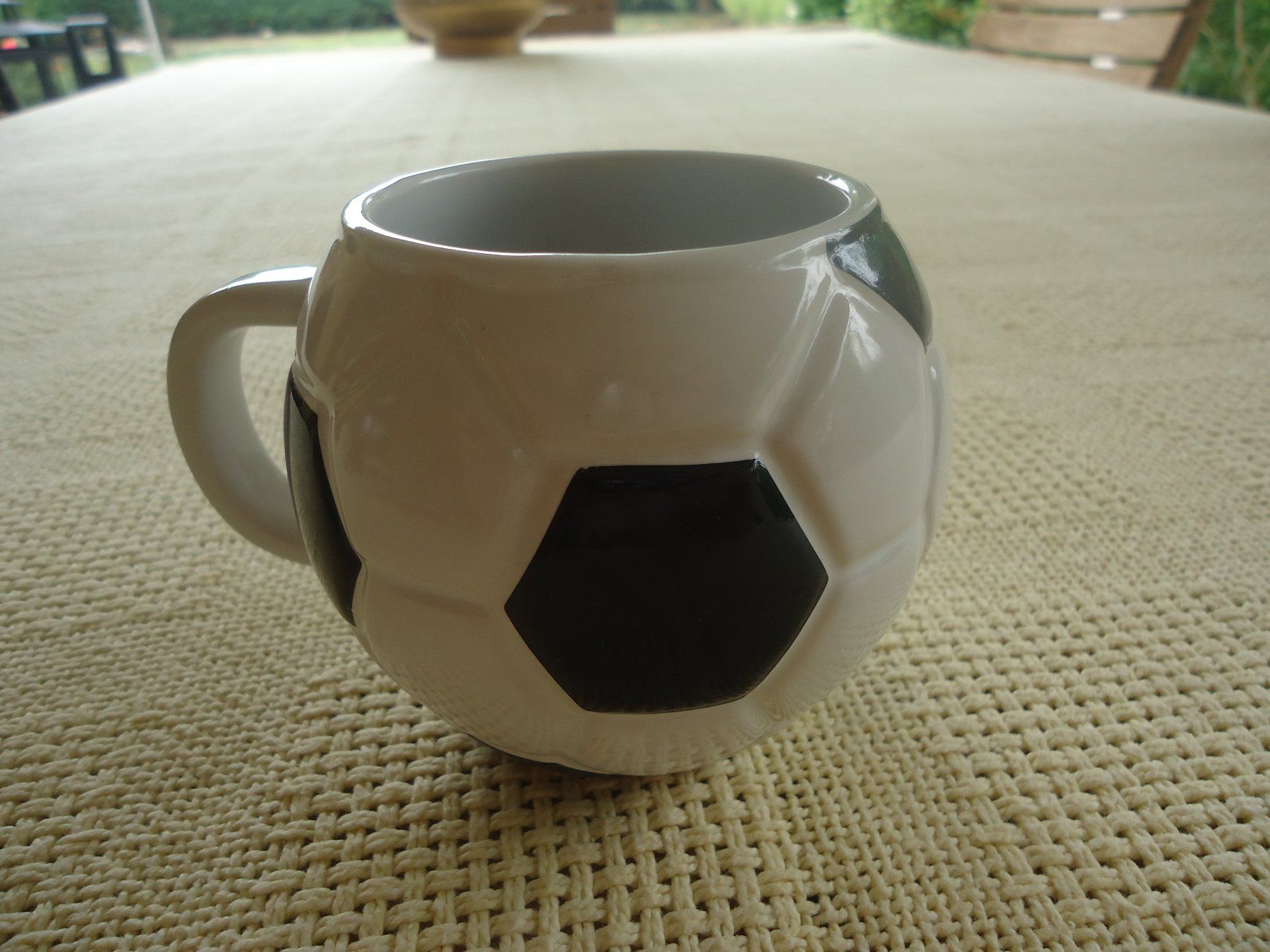 Tazze: Mug ballon de foot – Usato da Vessy venduto da mafabe