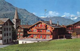 Grächen  VS   mit Bietschhorn und Walliser Alpen    um 1967