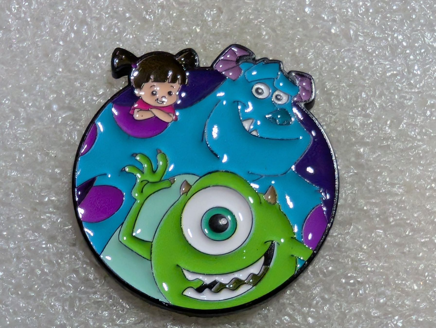 Plaketten & Abzeichen: Ansteckbutton 240: Disney – Gebraucht aus Oppligen von Pin-Fall-Shop