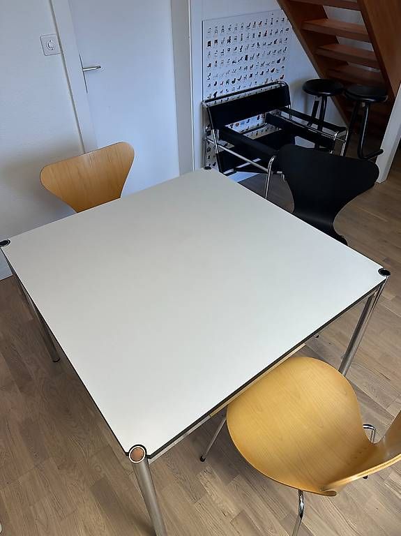 USM Tische: Table USM Haller en stratifié gris perle // Ref. AY0355 – Gebraucht aus Ravoire von ARKY_s 3