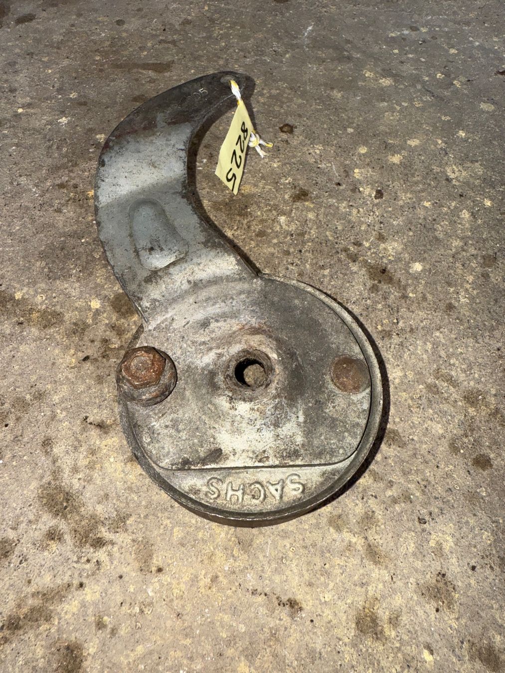 Sachs Parti ricambio per ciclomotori: Sachs Mofa Rücktritt Bremsankerplatte – Usato da Fahrni b. Thun venduto da berger_tuning34 2