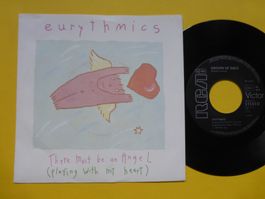 Eurythmics – There Must Be An Angel (Playing With My Heart)