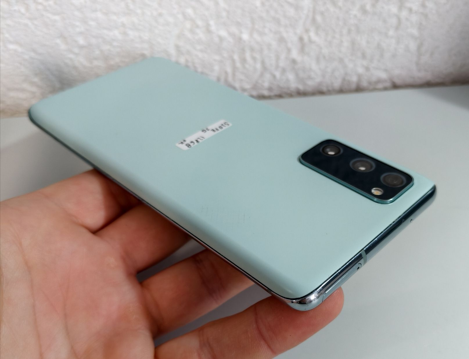 Samsung Telefoni cellulari / Smartphones: Samsung Galaxy S20 Fe 128GB – Usato da Ehrendingen venduto da Rocky985 4
