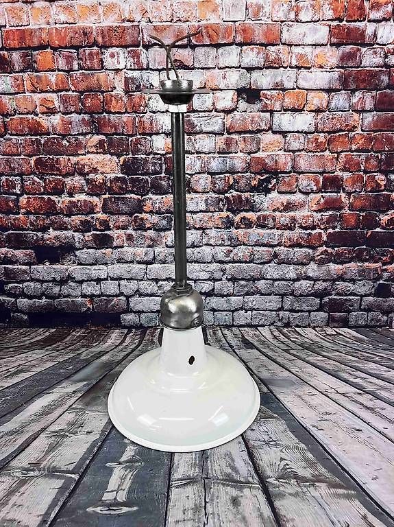 Lampadari & plafoniere: Industrielampe weiss 60er Jahre – Usato da Wangen ZH venduto da Fer1964