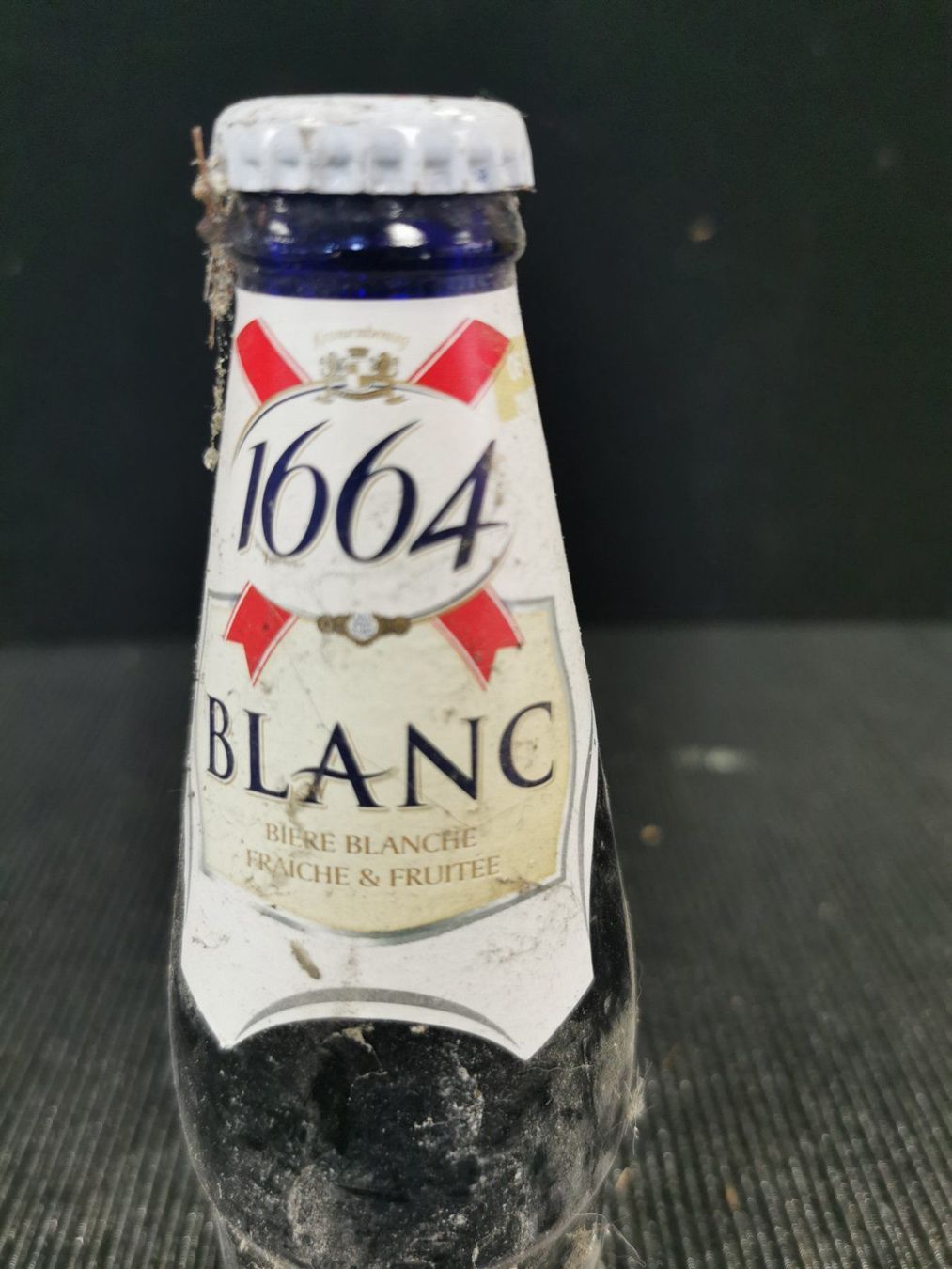 Spirituosen: 1664 BLANC BIÈRE BLANCHE – Neu (gemäss Beschreibung) aus Genève von Leboucheoreilles 1