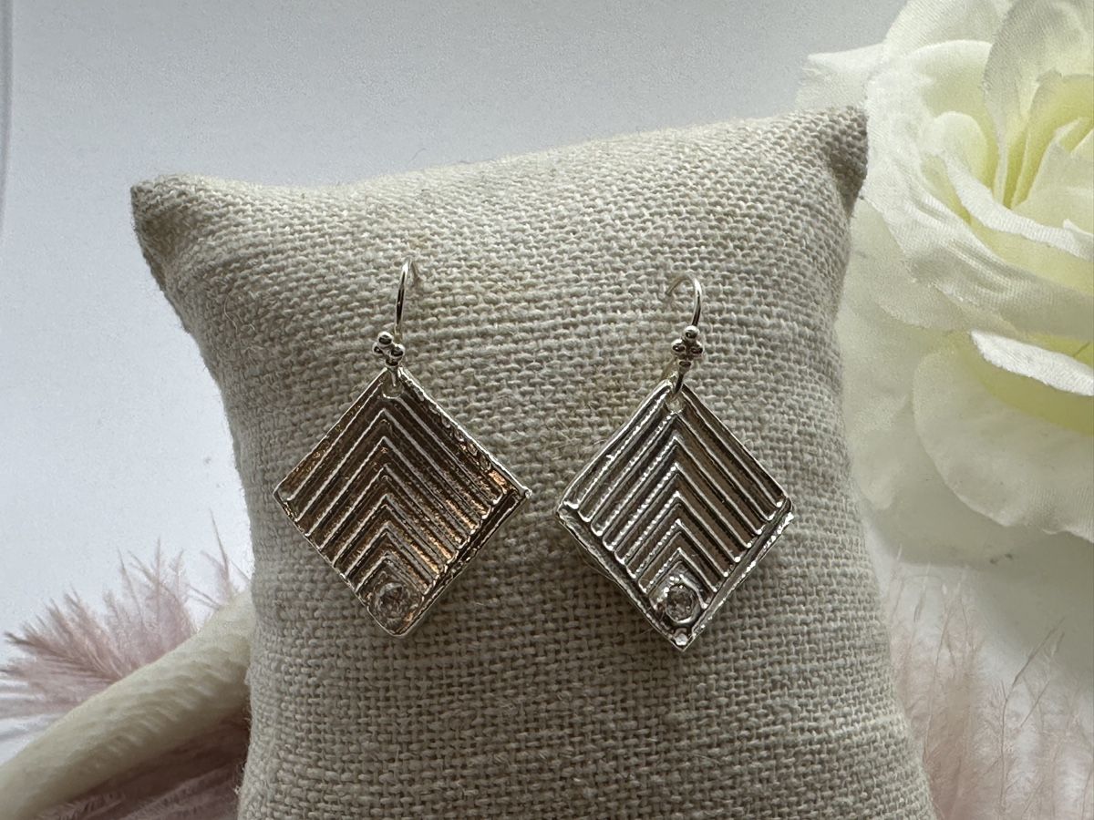 Orecchini pendenti & Orecchini a lobo: Ohrringe silber handmade – Nuovo e nell'imballaggio originale da Niederglatt ZH venduto da Silberschmuck-design