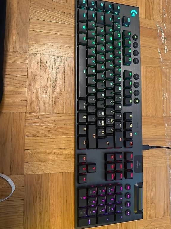 Tastaturen: Logitech G915 LIGHTSPEED  Tactile – Neu und originalverpackt aus Meyrin von dianalopes 1