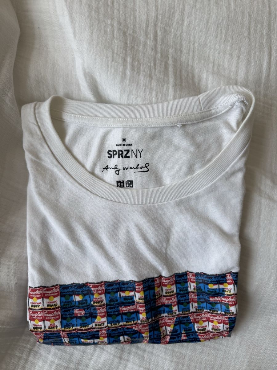 Uniqlo T-shirt: T-shirt Uniclo – Usato da Thônex venduto da emm_f5jb 2