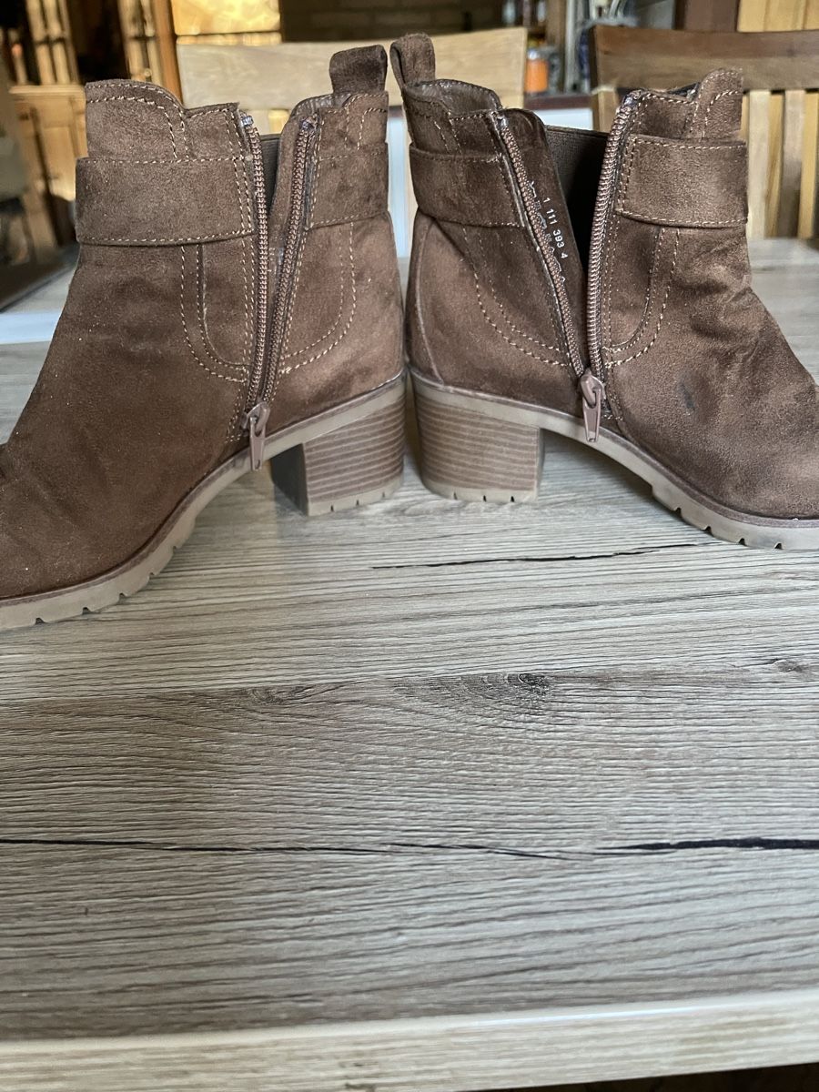 Scarpe da donna: Damenstiefelette Gr. 36 – Usato da Fahrni b. Thun venduto da ams_56jv 2