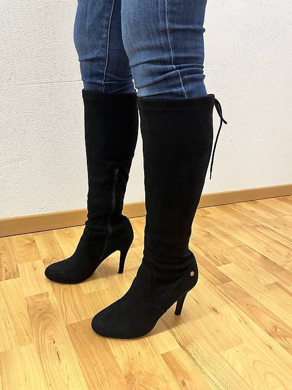 Guess Scarpe da donna: Guess Stiefel Grösse 40 NP 199,- – Usato da Hohenrain venduto da Manuelch01