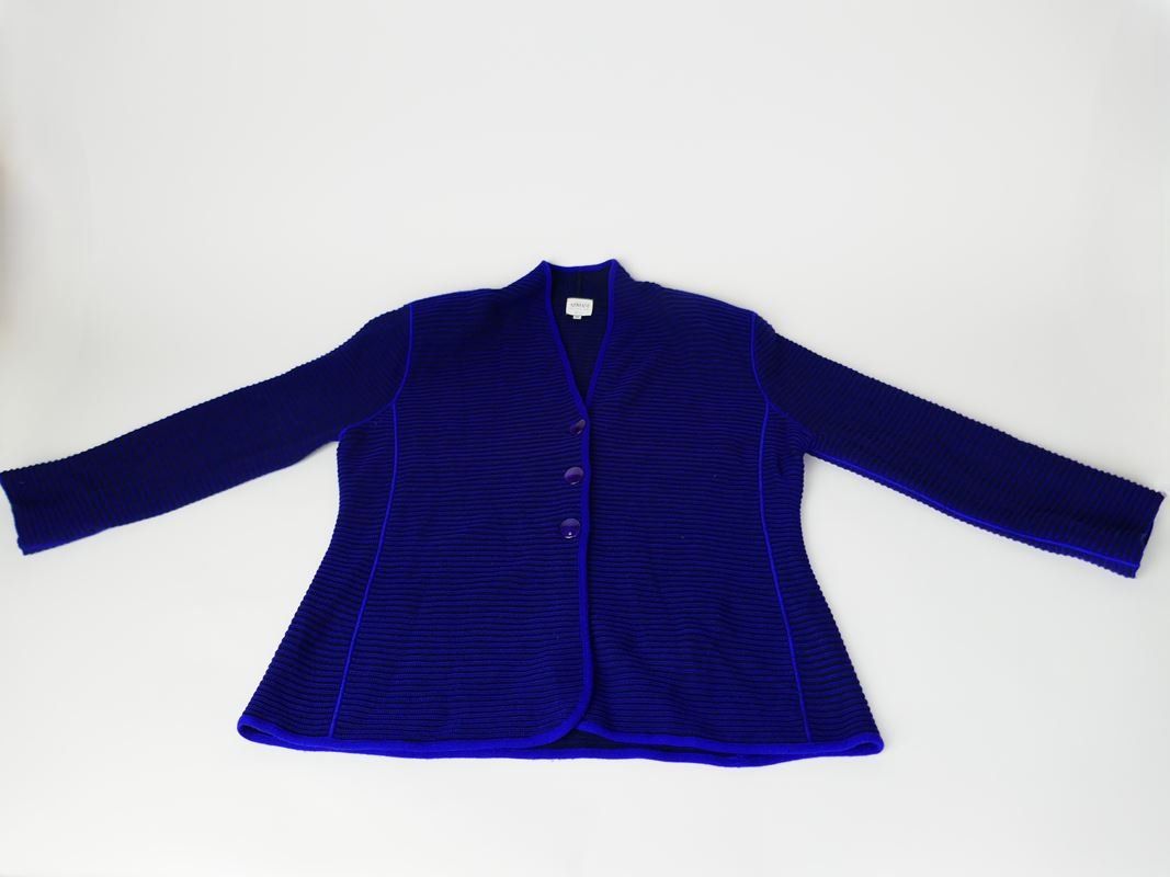 Armani Vestes: Blazer von Armani – D'occasion à Urtenen-Schönbühl par Restwert_Schoenbuehl 8