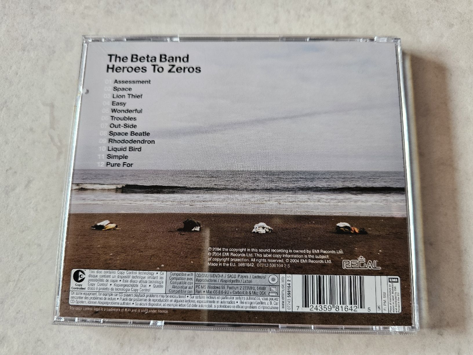 CDs: The Beta Band  -  Heroes To Zeros – Gebraucht aus Schneisingen von backstore24 1