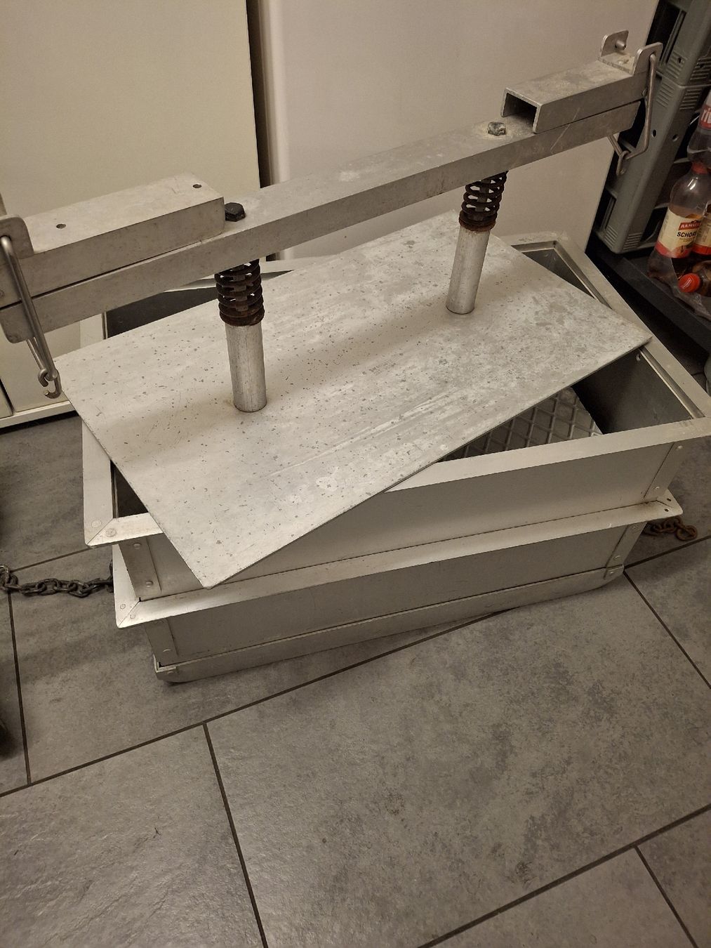 Küchengeräte: Fleisch Press – Gebraucht aus Bern von Sahlenweidli 1