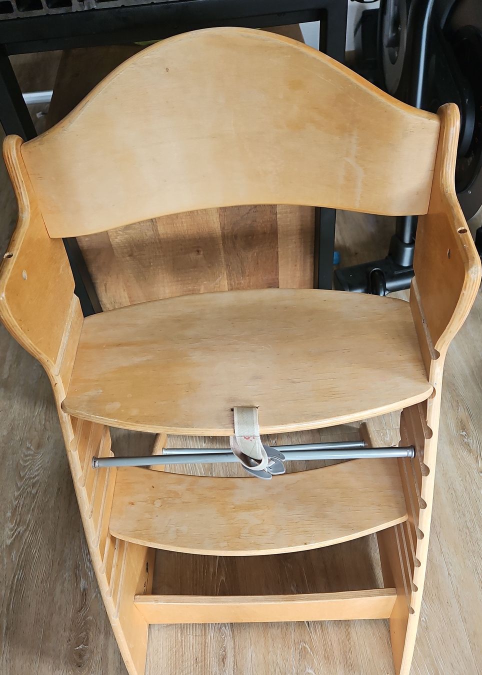 Seggioloni: Kinderhochstuhl aus Holz – Usato da Herrliberg venduto da daki0017