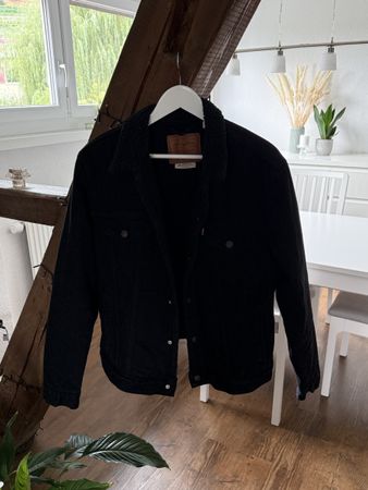 Levi‘s Jeansjacke mit Sherpakragen schwarz Grösse M