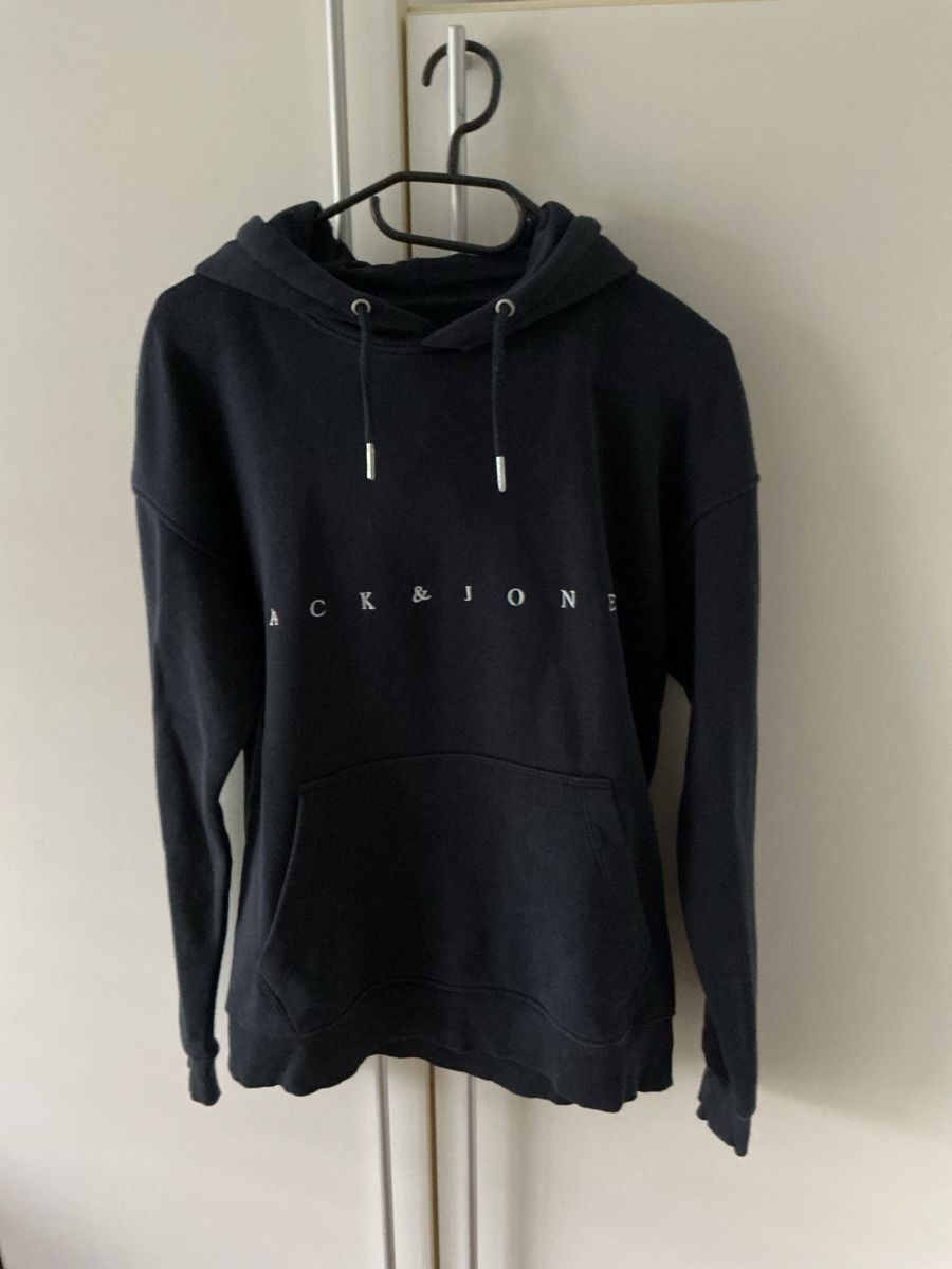 Jack & Jones Maglioni & Felpe: Kapuzenpullover Jack & Jones dunkelblau Grösse M getragen – Usato da Brittnau venduto da lschaub