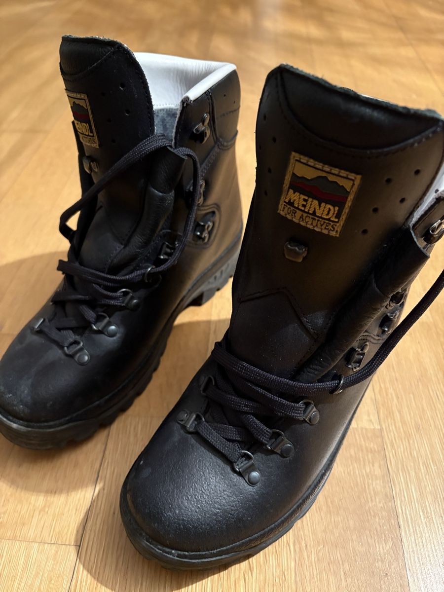 Meindl Scarpe da uomo: Meindl Army Gore GTX Wanderschuhe – Nuovo (secondo la descrizione) da Münchenbuchsee venduto da goose87