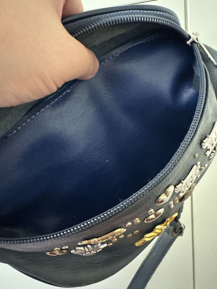 Borse: Trendige Gürteltasche mit Applikationen – Usato da Niederbipp venduto da yar_tf6f 2