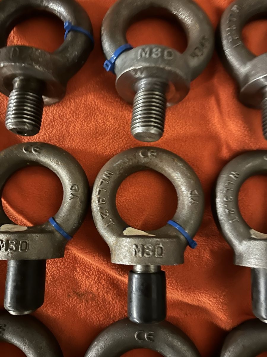 Tutti gli attrezzi: Diverse Ringschrauben – Usato da Winterthur venduto da stipooo97 3