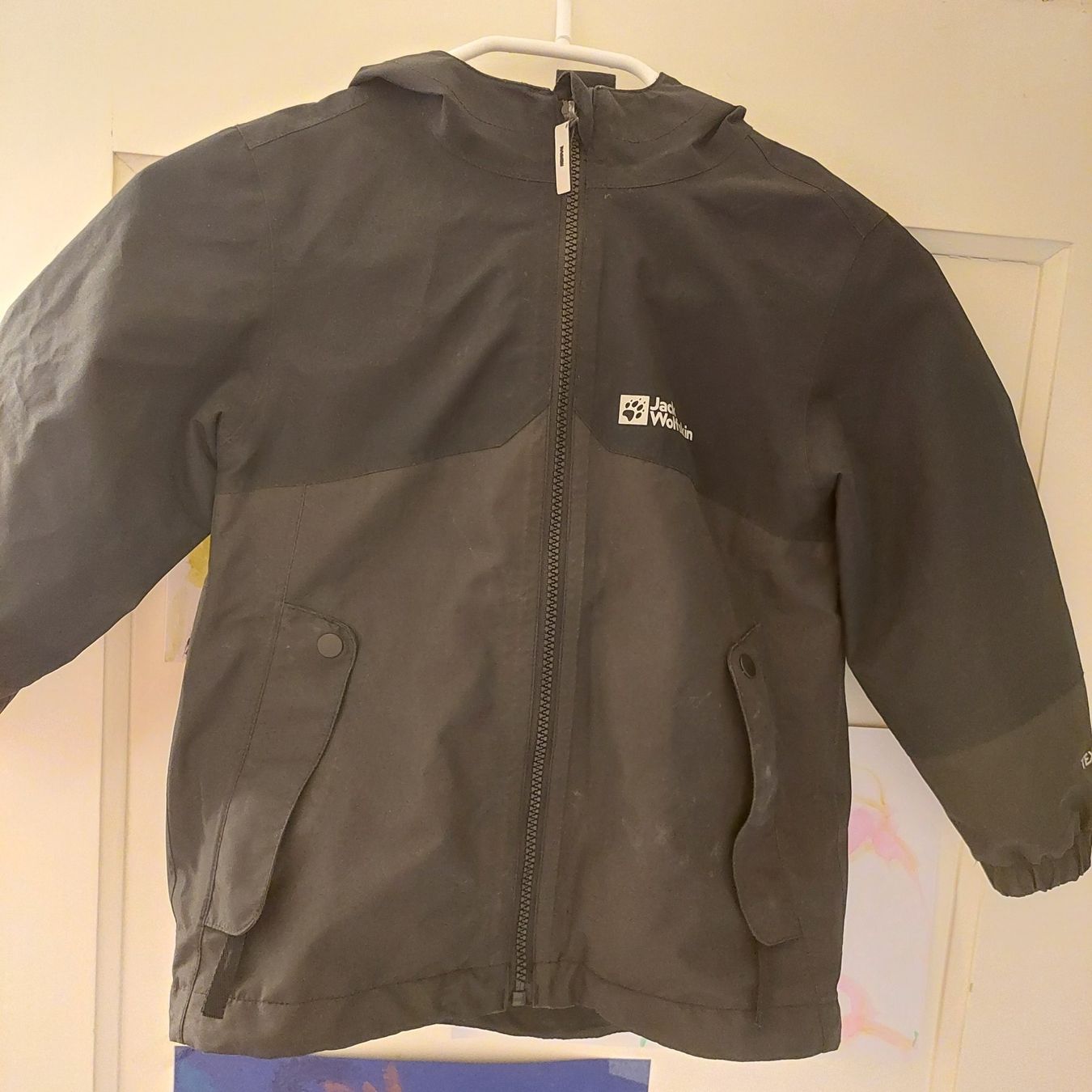 Giacche & Cappotti: Kinderjacke JackWolfskin – Usato da Basel venduto da oliversenn87