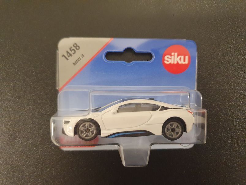 Siku Giocattoli: Neu - Siku - 1458 - BMW i8 – Nuovo e nell'imballaggio originale da Dagmersellen venduto da Jarsetz_Restposten