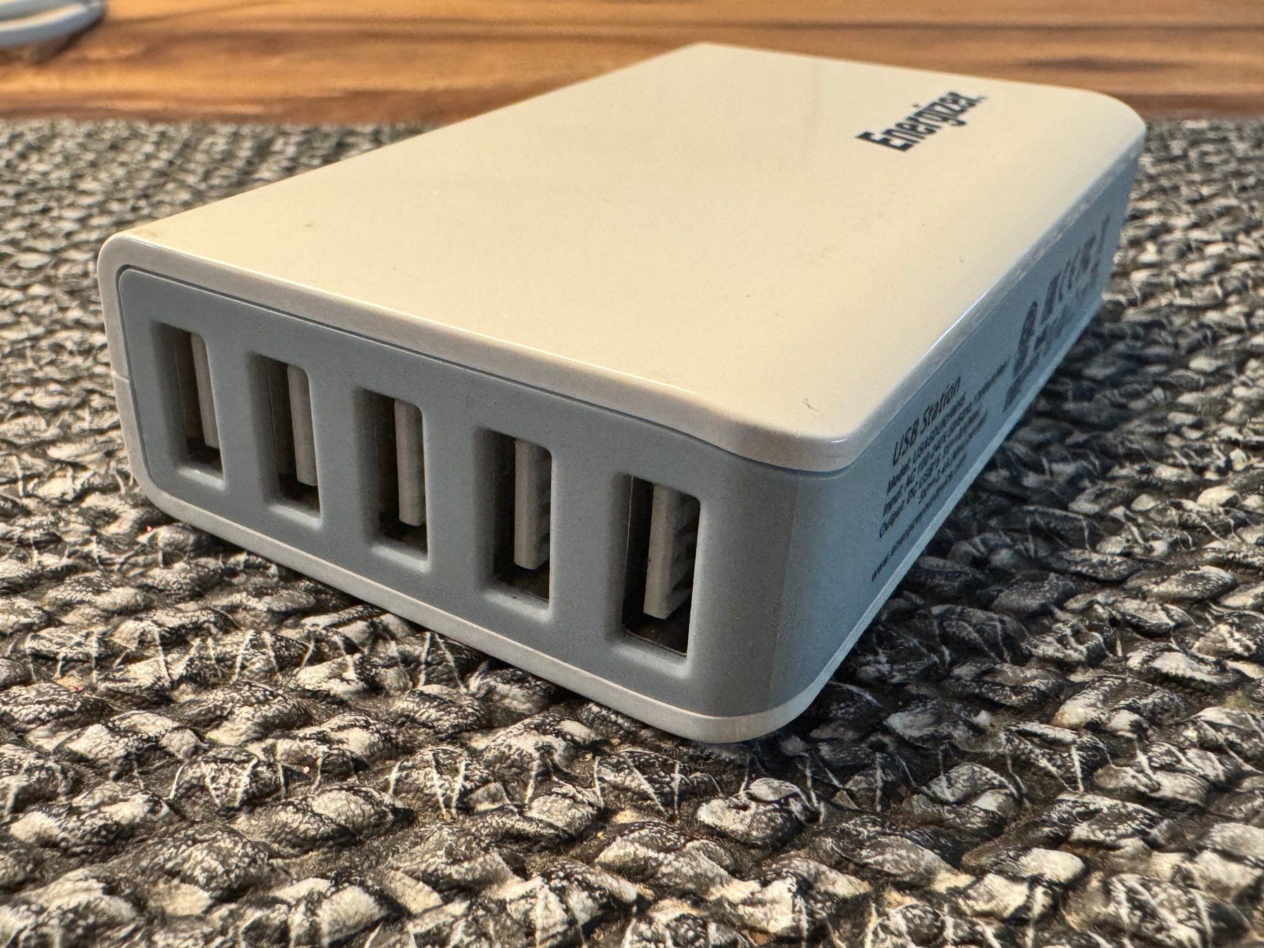 Energizer Caricabatterie: Energizer 5x USB Port HUB 40 W – Nuovo (secondo la descrizione) da Büsserach venduto da Hot_Shots 1