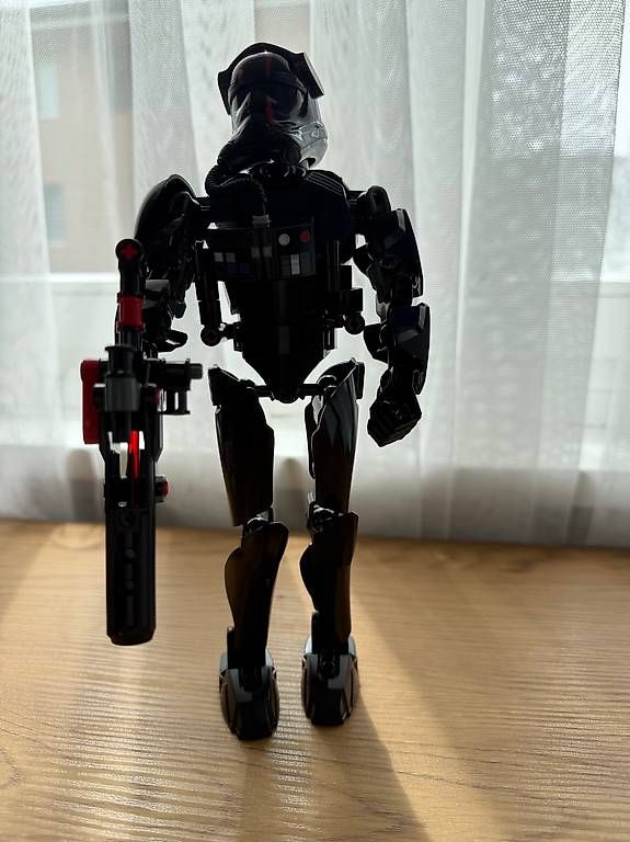 Spielzeuge: Lego Star Wars 75526 – Gebraucht aus Küsnacht ZH von nat_m97w 1